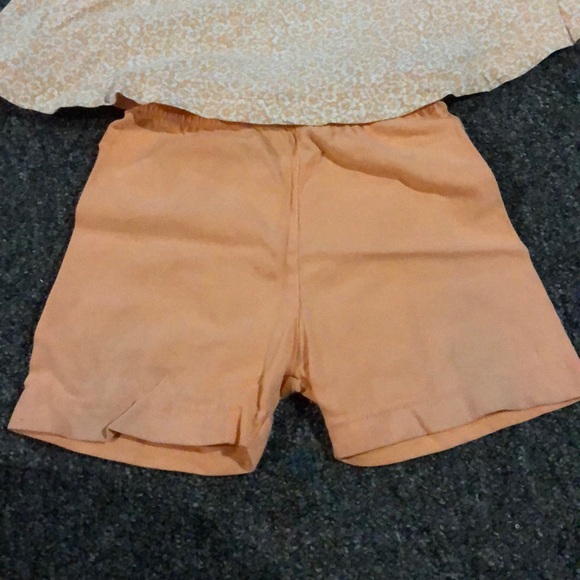 Tshirt shorts matching set - Picture 3 of 3